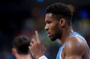 字母哥：时机合适未来考虑回欧洲打球 毕竟连梅西都能来美国踢球