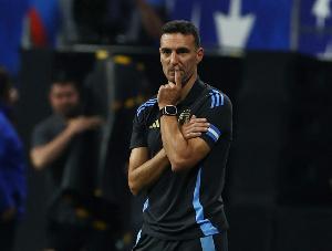 斯卡洛尼：帕斯和马斯坦托诺是阿根廷的重要球员，未来他们能共存