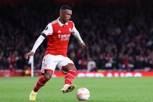 夏窗刚离开！巴媒：阿森纳旧将马尔基尼奥斯左膝前十字韧带断裂