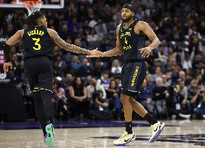 💦勇士新水花？穆迪三分11中6 新秀理查德三分8中5